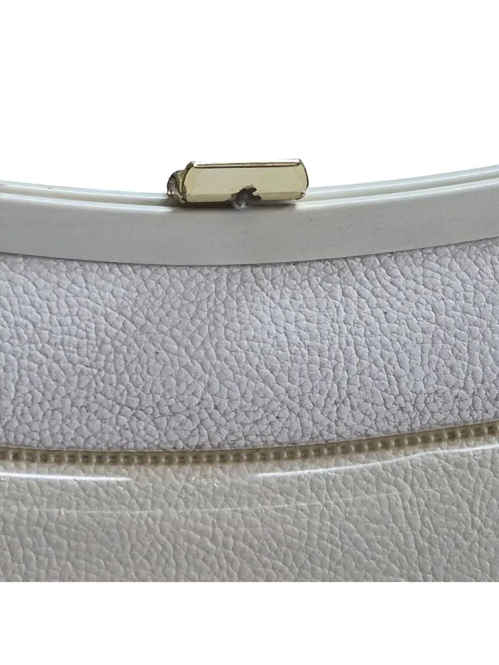 Vintage Vinyl Coated Fabric Flowers Handbag Top Handle Bloom Gold Trim Kiss Lock - Picture 3 of 16